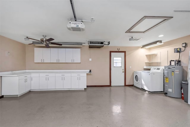 garage with ceiling fan, independent washer and dryer, and electric water heater