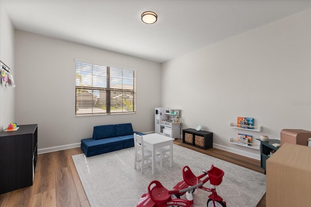 living area featuring hardwood / wood-style flooring