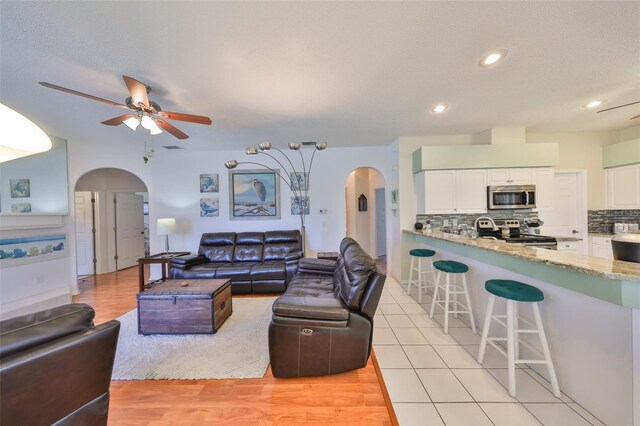13024 Prestwick Dr, Riverview, FL 33579 - photo 17