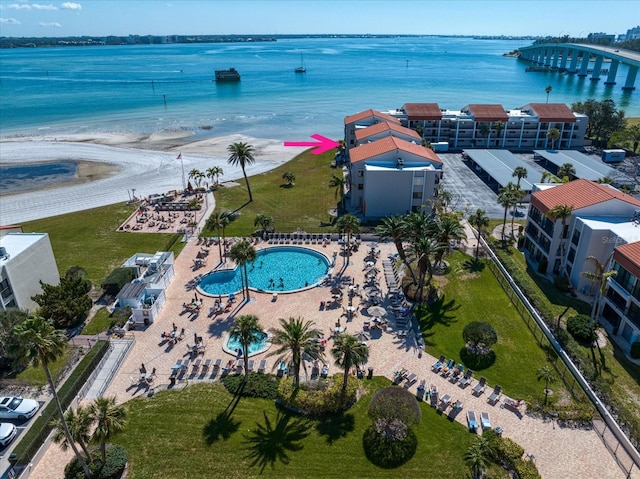 bird's eye view with a water view