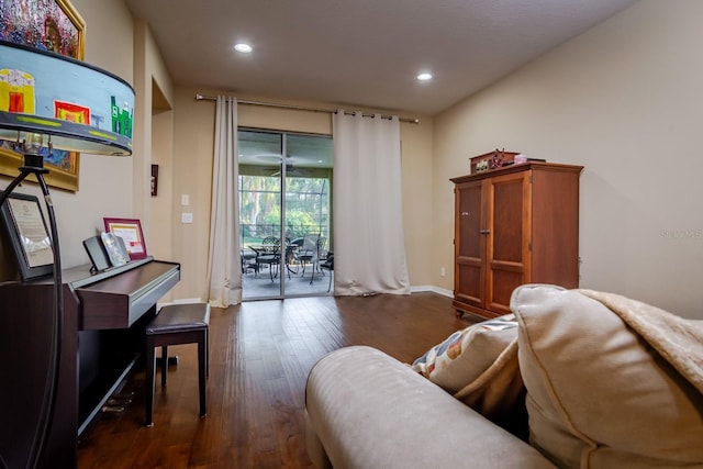 10534 Bermuda Isle Dr, Tampa, FL 33647 - living area featuring dark hardwood / wood-style flooring