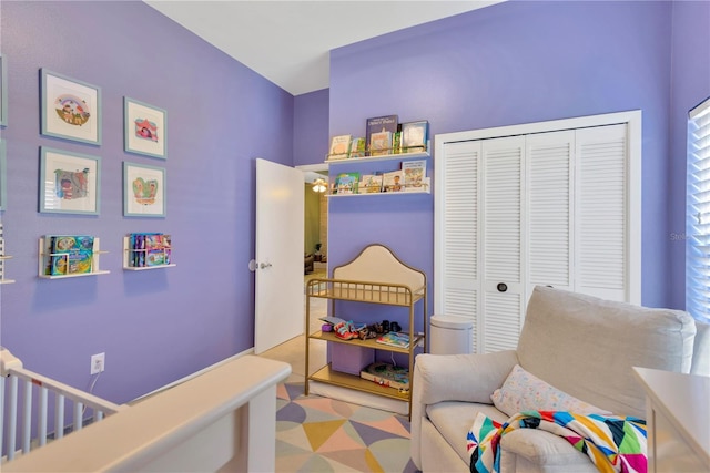 bedroom with a closet