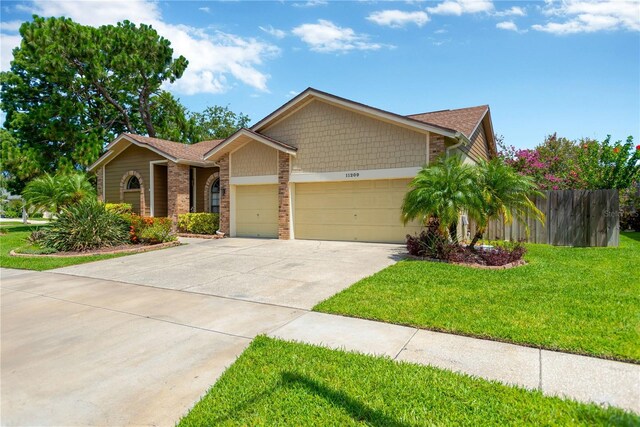 11209 Bloomington Dr, Tampa, FL 33635 - photo 33