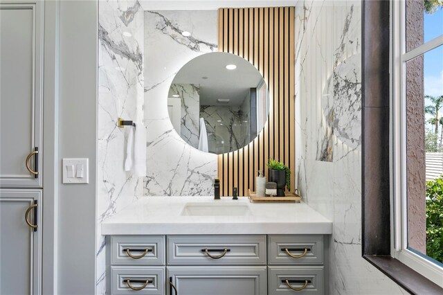 4951 Bacopa Ln S Unit 103, Saint Petersburg, FL 33715 - bathroom with vanity
