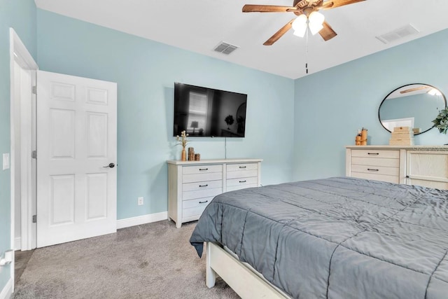 bedroom with light carpet and ceiling fan