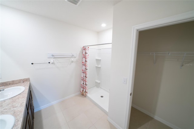 bathroom with vanity and a shower with curtain