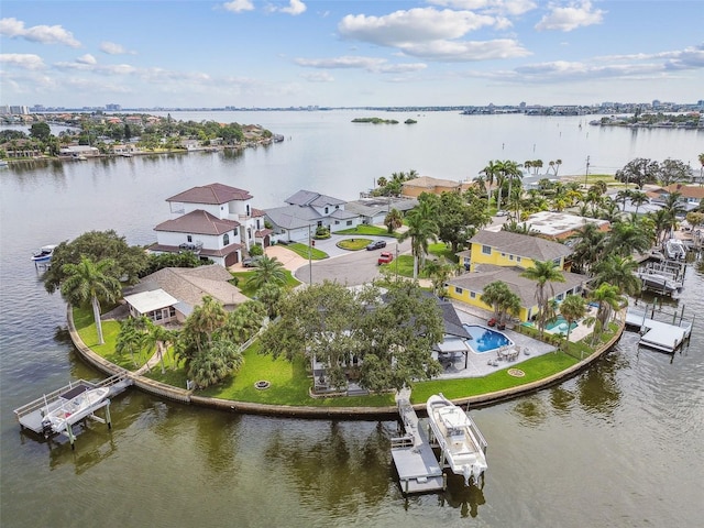 bird's eye view with a water view