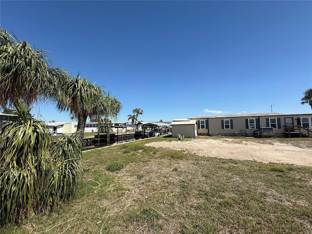 Listing photo 3 for 130 W Saint Lucia Loop, Apollo Beach FL 33572