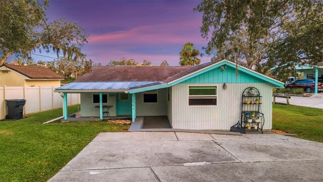 10501 Bridgewood Dr, Riverview, FL 33578 - view of front of property featuring a yard and a porch