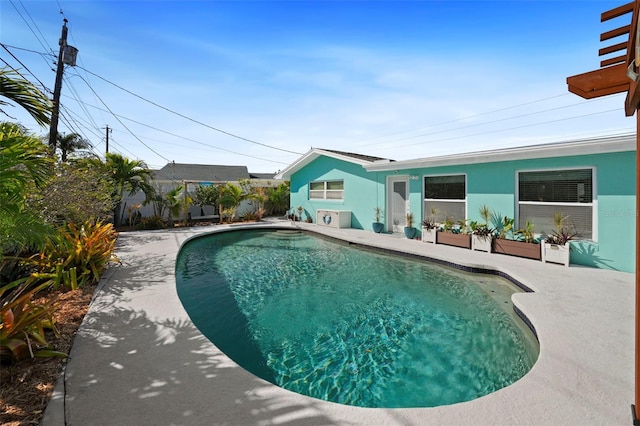 9911 Antilles Dr, Seminole, FL 33776 - view of pool with a patio area, fence, and a fenced in pool
