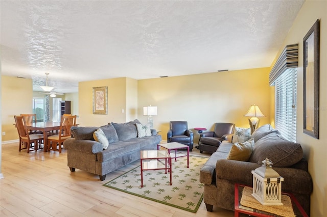334 Club Manor Dr, Sun City Center, FL 33573 - photo 6