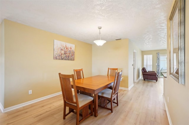 334 Club Manor Dr, Sun City Center, FL 33573 - photo 9