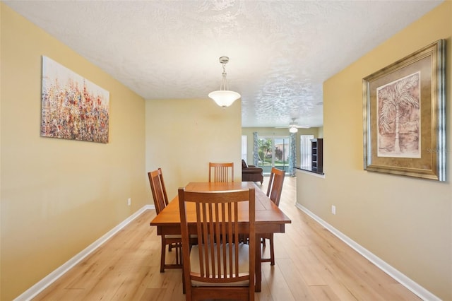 334 Club Manor Dr, Sun City Center, FL 33573 - photo 10