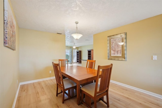 334 Club Manor Dr, Sun City Center, FL 33573 - photo 11
