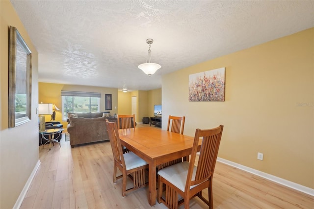 334 Club Manor Dr, Sun City Center, FL 33573 - photo 13