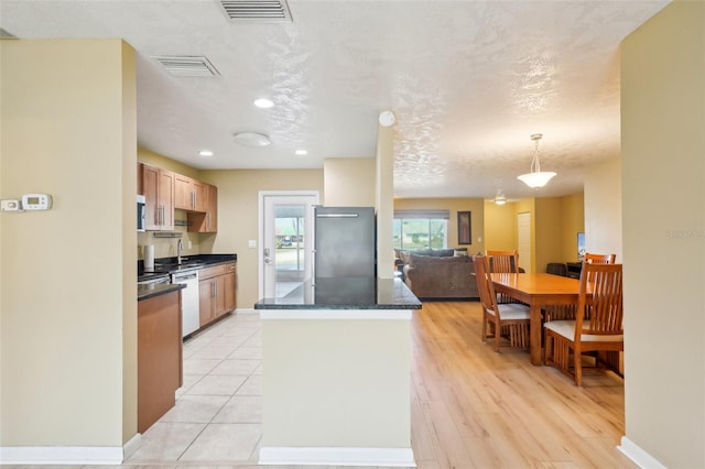 334 Club Manor Dr, Sun City Center, FL 33573 - photo 15