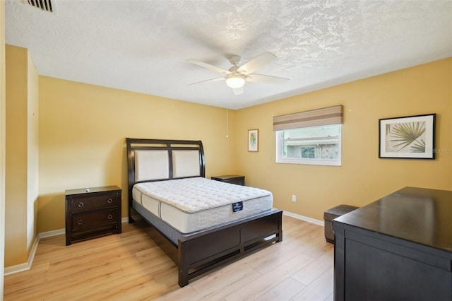 334 Club Manor Dr, Sun City Center, FL 33573 - photo 39