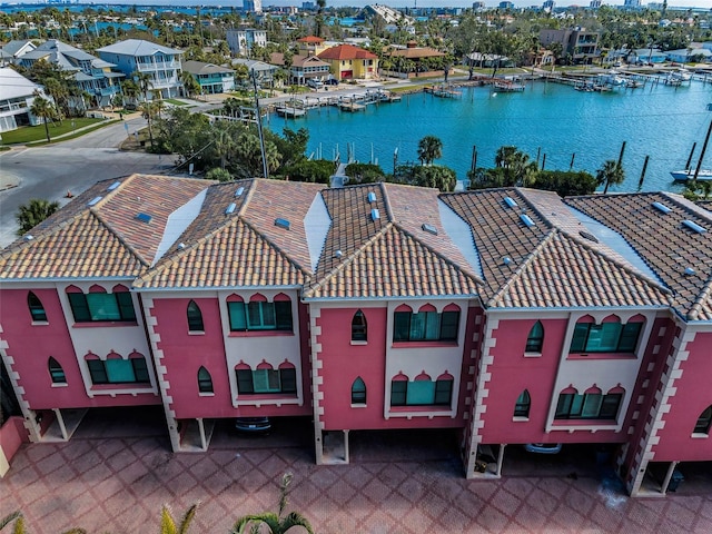 bird's eye view featuring a water view