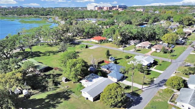 bird's eye view featuring a water view