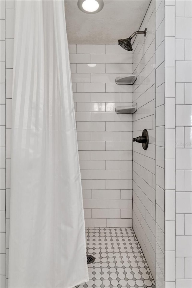 bathroom with walk in shower