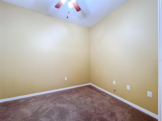 unfurnished room with carpet and ceiling fan