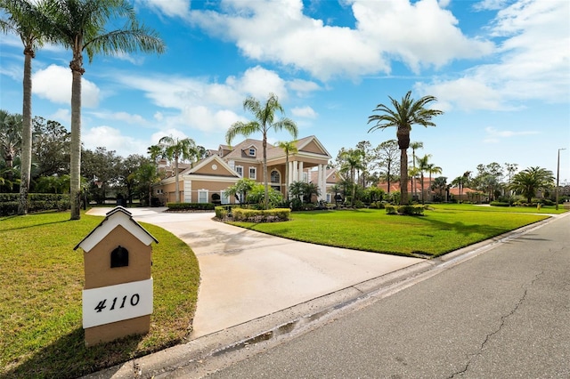 view of front of home with a front lawn