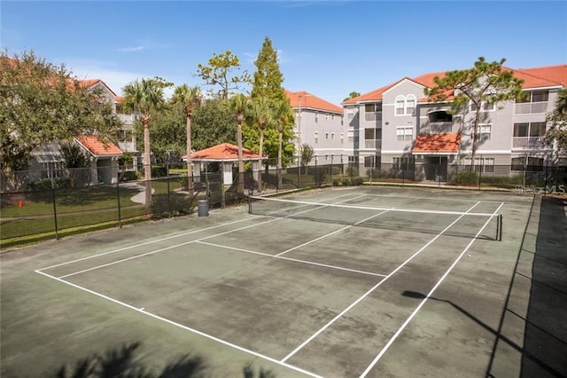 18001 Richmond Place Dr Unit 222, Tampa, FL 33647 - view of sport court