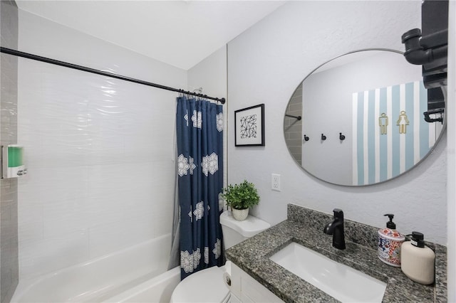 9169 Robin Rd, Seminole, FL 33777 - full bathroom featuring vanity, shower / bath combination with curtain, and toilet