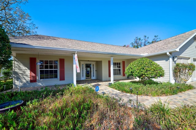 ranch-style house with a porch