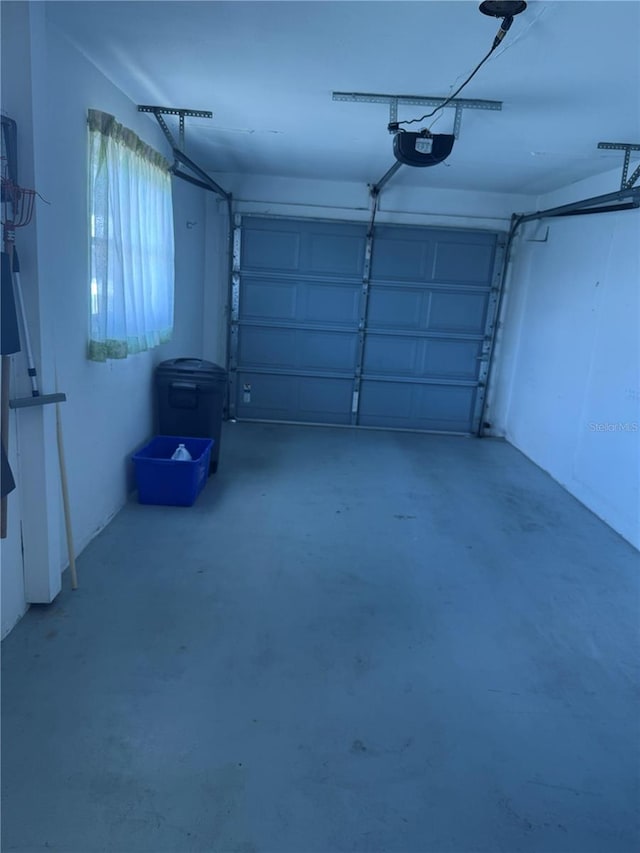 14132 89th Ave, Seminole, FL 33776 - garage featuring a garage door opener
