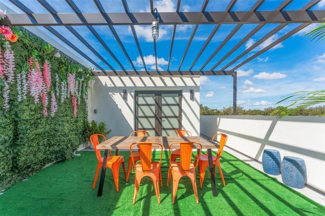 6207 64th Way N, Pinellas Park, FL 33781 - view of patio with a pergola and outdoor dining area