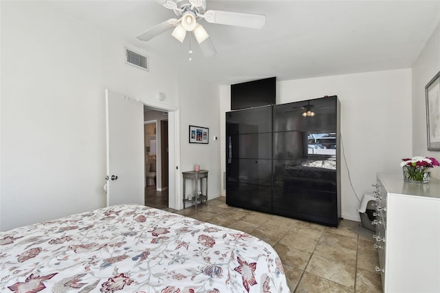 bedroom with ceiling fan