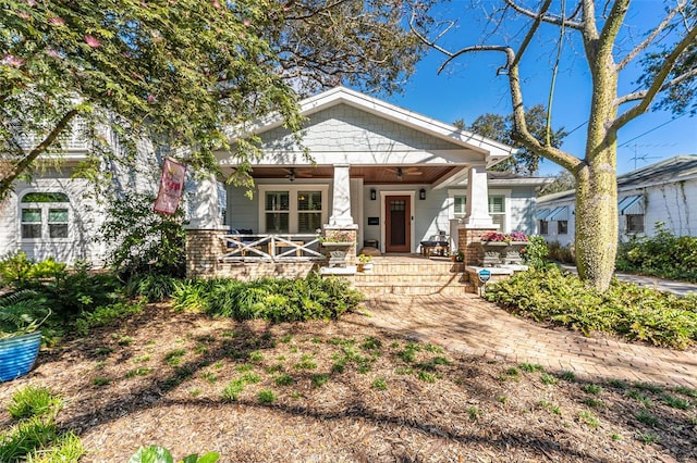 view of front of property with covered porch