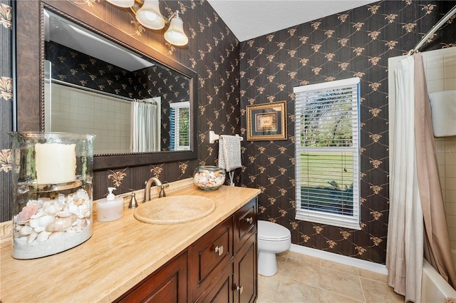 full bathroom featuring plenty of natural light, shower / bathtub combination with curtain, tile patterned floors, and toilet