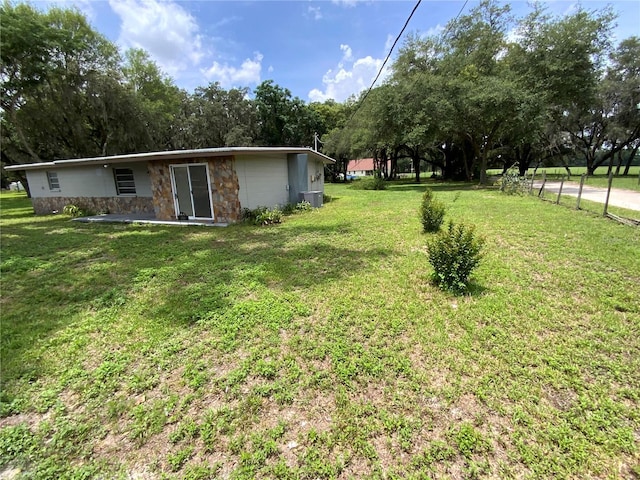 3223 Coats Rd, Zephyrhills, FL 33541 - view of grassy yard