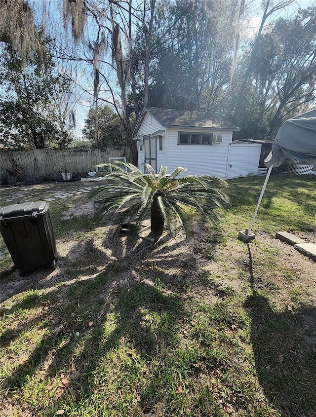 6328 W Park Dr, Homosassa, FL 34446 - view of yard featuring fence