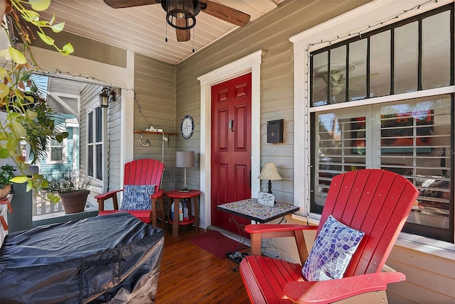 exterior space with ceiling fan and covered porch