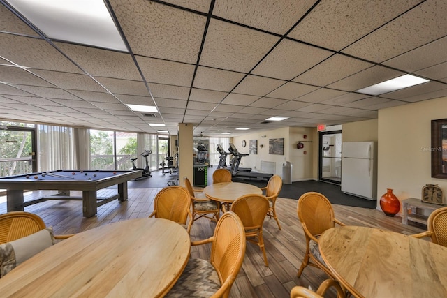 rec room with billiards, a drop ceiling, wood finished floors, and visible vents