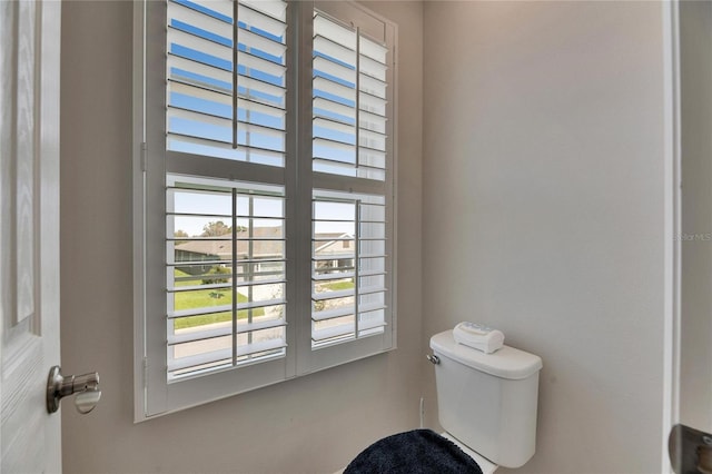 bathroom featuring toilet