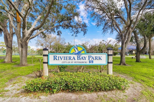 130 81st Ave NE, Saint Petersburg, FL 33701 - photo 16