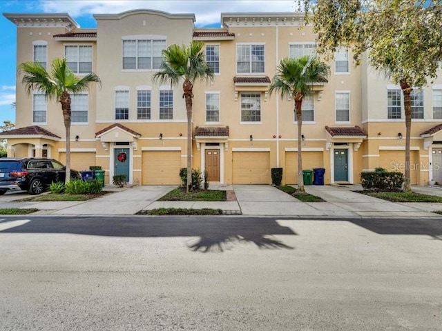 3106 Bayshore Oaks Dr, Tampa, FL 33611 - view of townhome / multi-family property