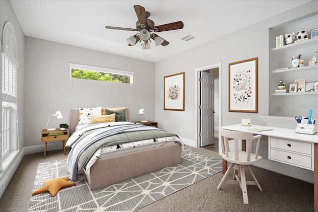 bedroom with ceiling fan