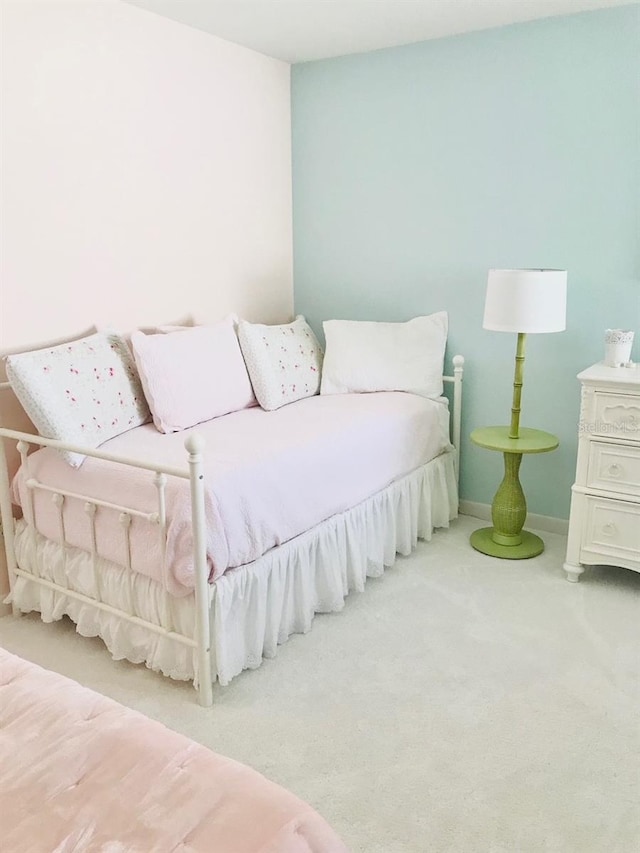 bedroom featuring carpet floors