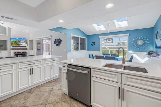 7284 Pebble Beach Ln, Seminole, FL 33777 - photo 17