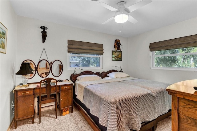 bedroom featuring ceiling fan