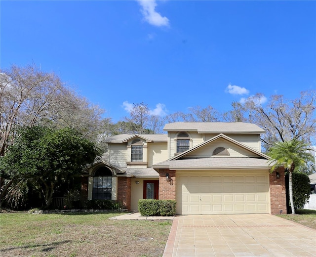 view of front property featuring a front yard