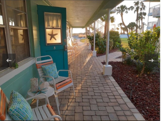 view of patio / terrace featuring covered porch