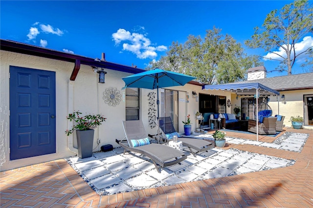 view of patio featuring an outdoor hangout area