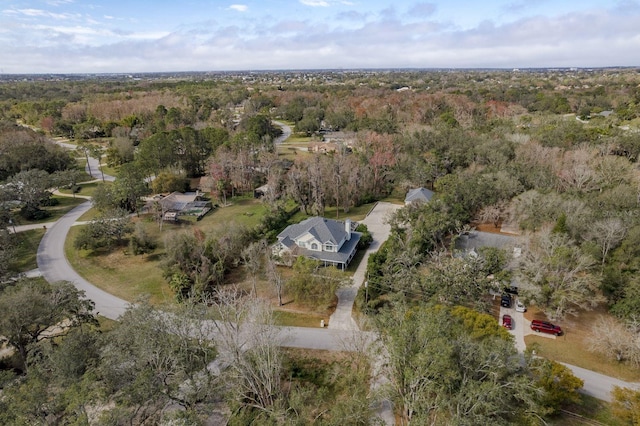 bird's eye view with a view of trees