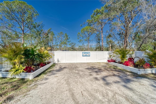 13215 Seminole Trl, Wimauma, FL 33598 - exterior space